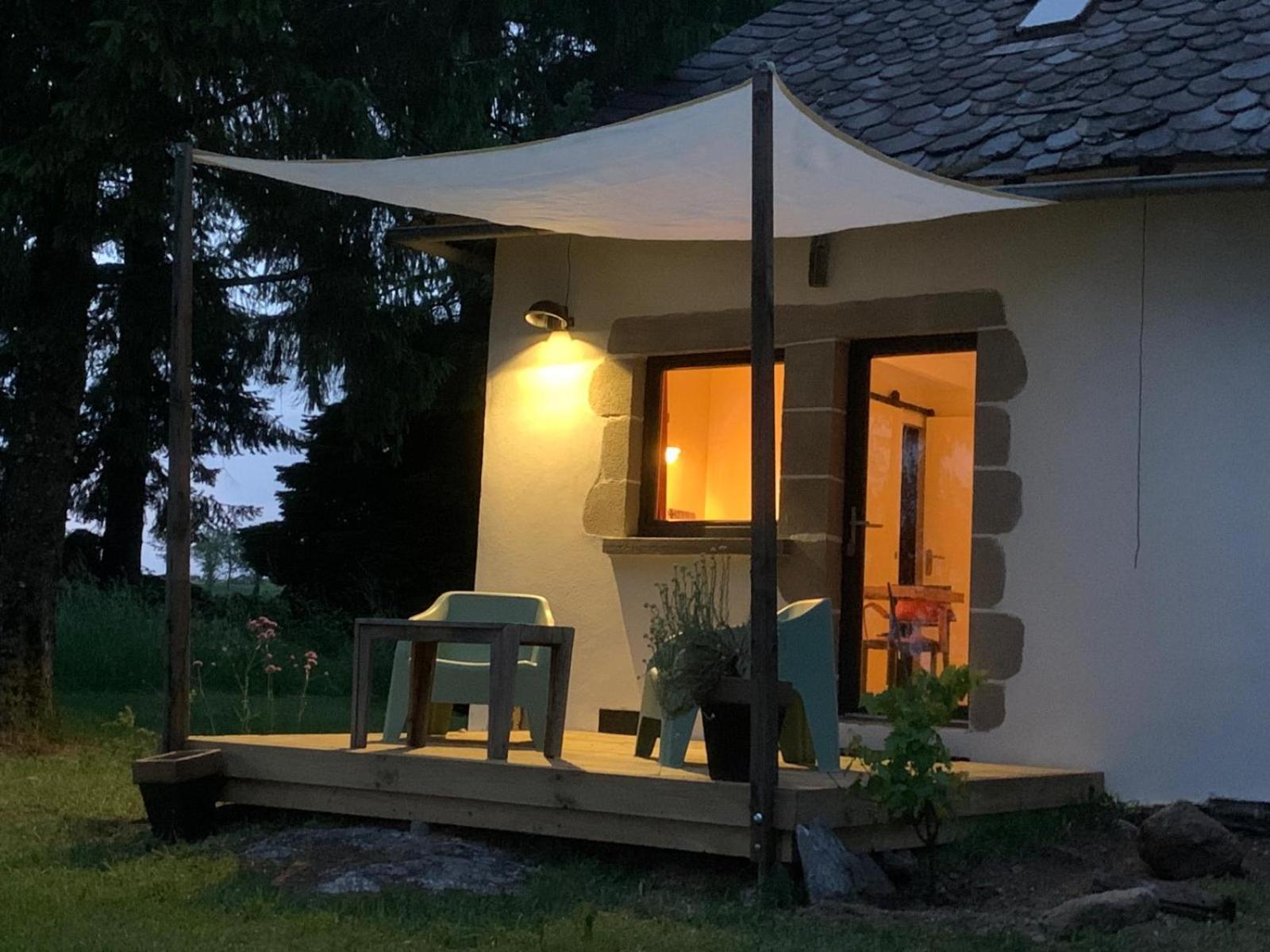 مبيت وإفطار Marcoles Aux Logis De Fonfroide Chez Mylene & David المظهر الخارجي الصورة